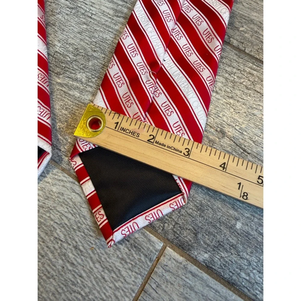 Fan Frenzy University of Utah Utes Necktie Novelty Red White Logo Stripe Mens